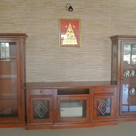 Baan Duangkamol Hotel Phitsanulok Buitenkant foto
