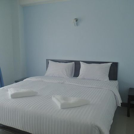 Baan Duangkamol Hotel Phitsanulok Buitenkant foto
