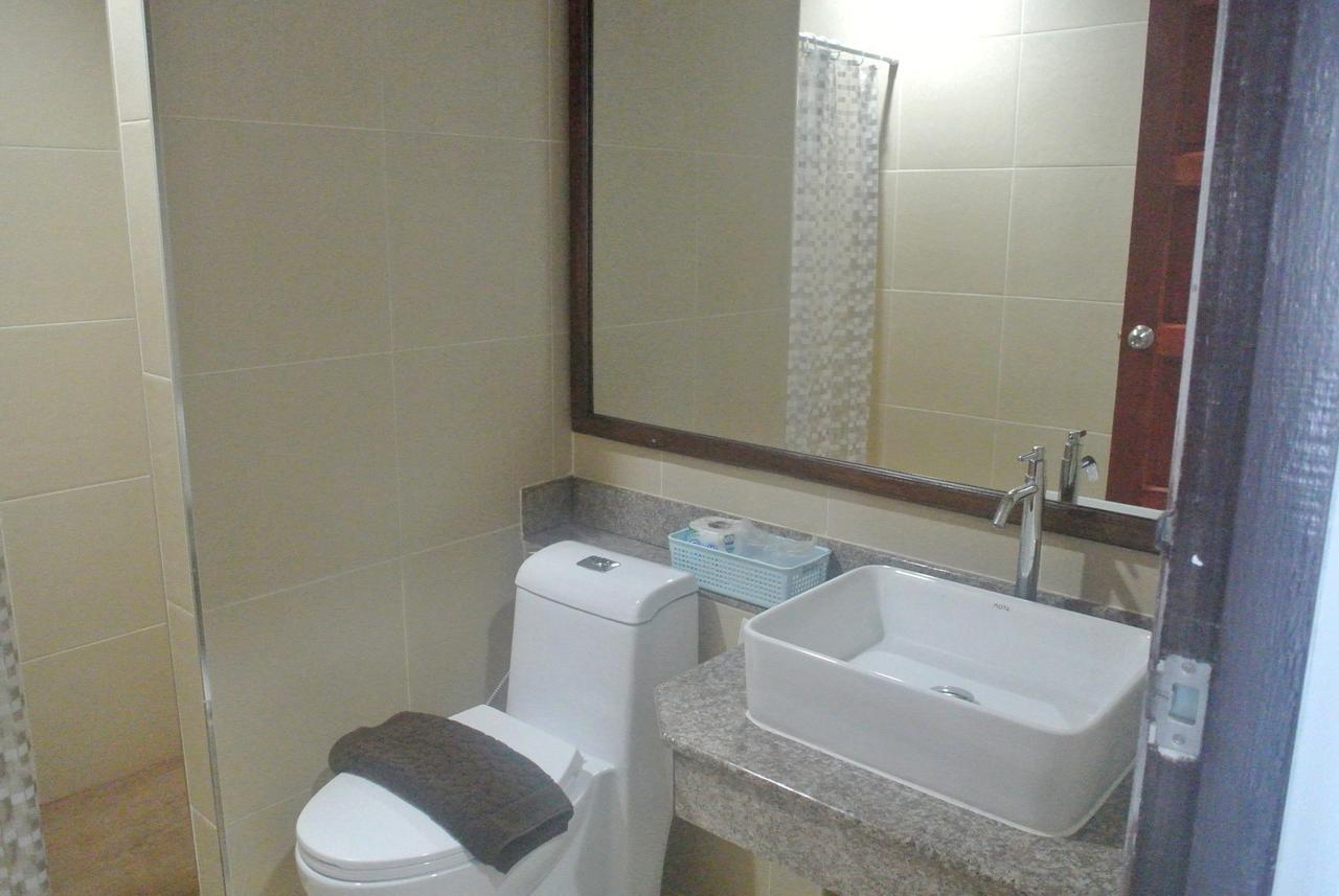 Baan Duangkamol Hotel Phitsanulok Buitenkant foto