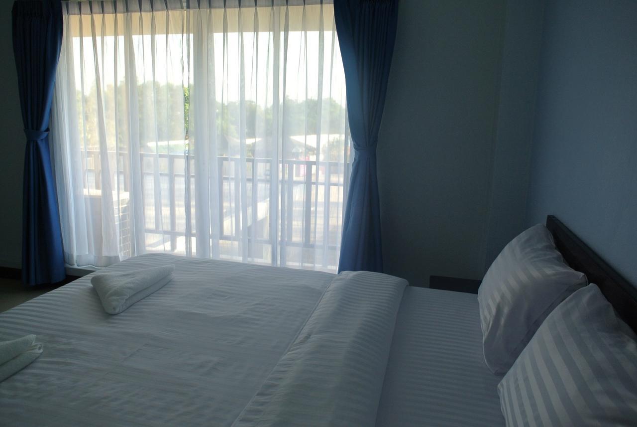 Baan Duangkamol Hotel Phitsanulok Buitenkant foto