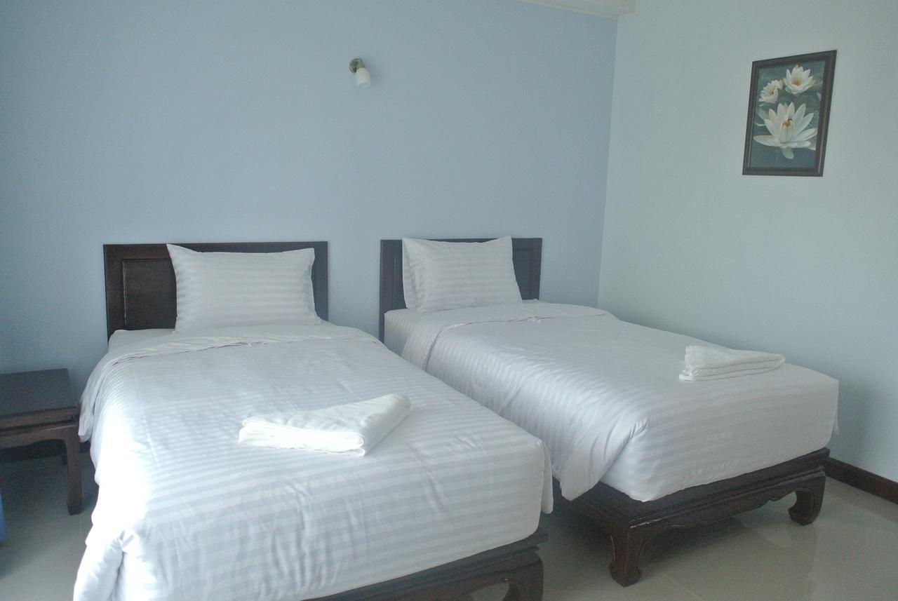 Baan Duangkamol Hotel Phitsanulok Buitenkant foto