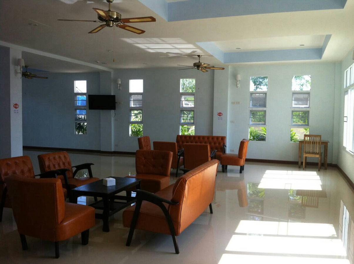 Baan Duangkamol Hotel Phitsanulok Buitenkant foto