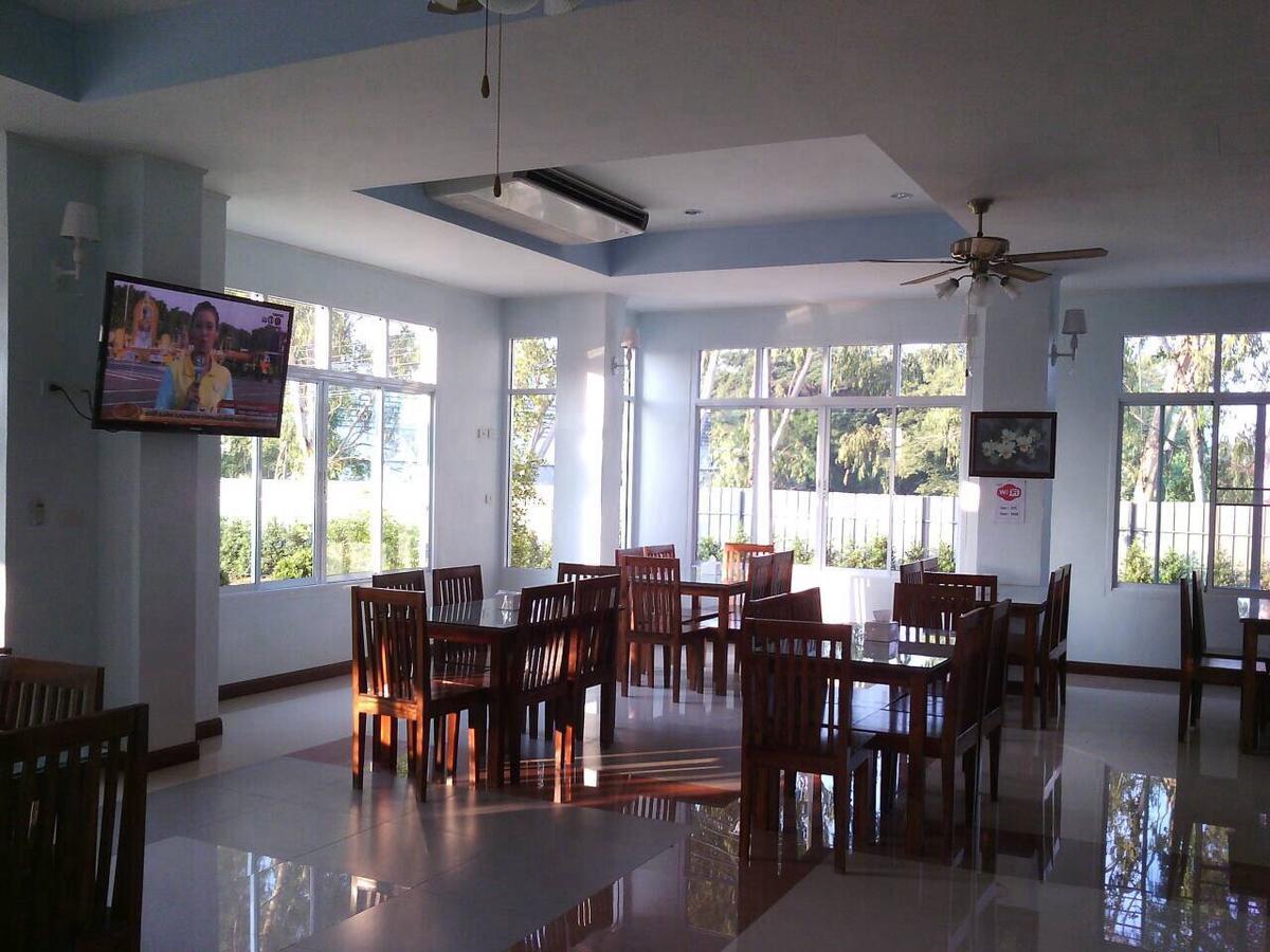 Baan Duangkamol Hotel Phitsanulok Buitenkant foto