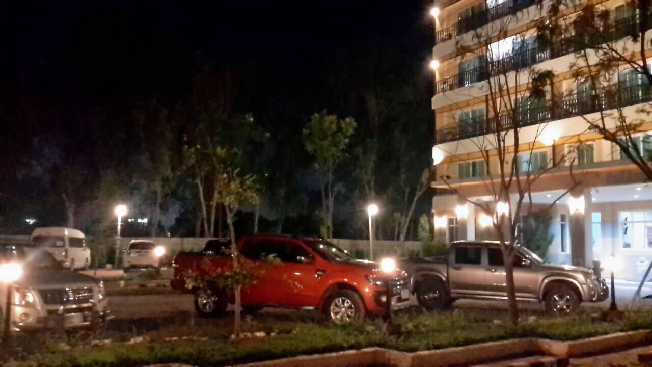 Baan Duangkamol Hotel Phitsanulok Buitenkant foto